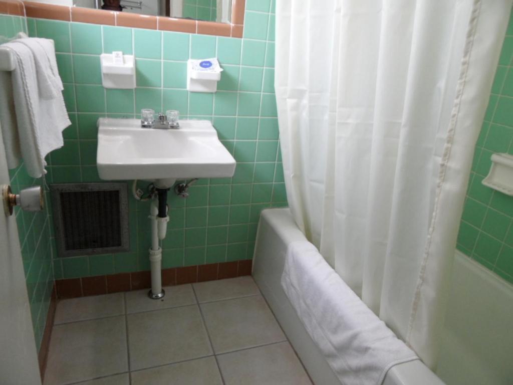 Skyland Motel Корнелия Номер фото